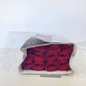 Paquete de 25 Varas de rosa roja.