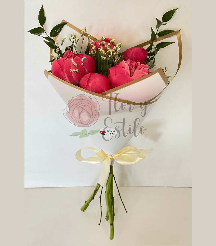 Ramo Teresita, 5 peonias. - Imagen 2