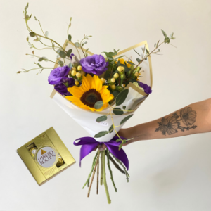 Ramo Marcelita en morado + Ferrero 4.