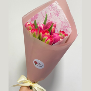 10 Varas de tulipanes rosados en ramo