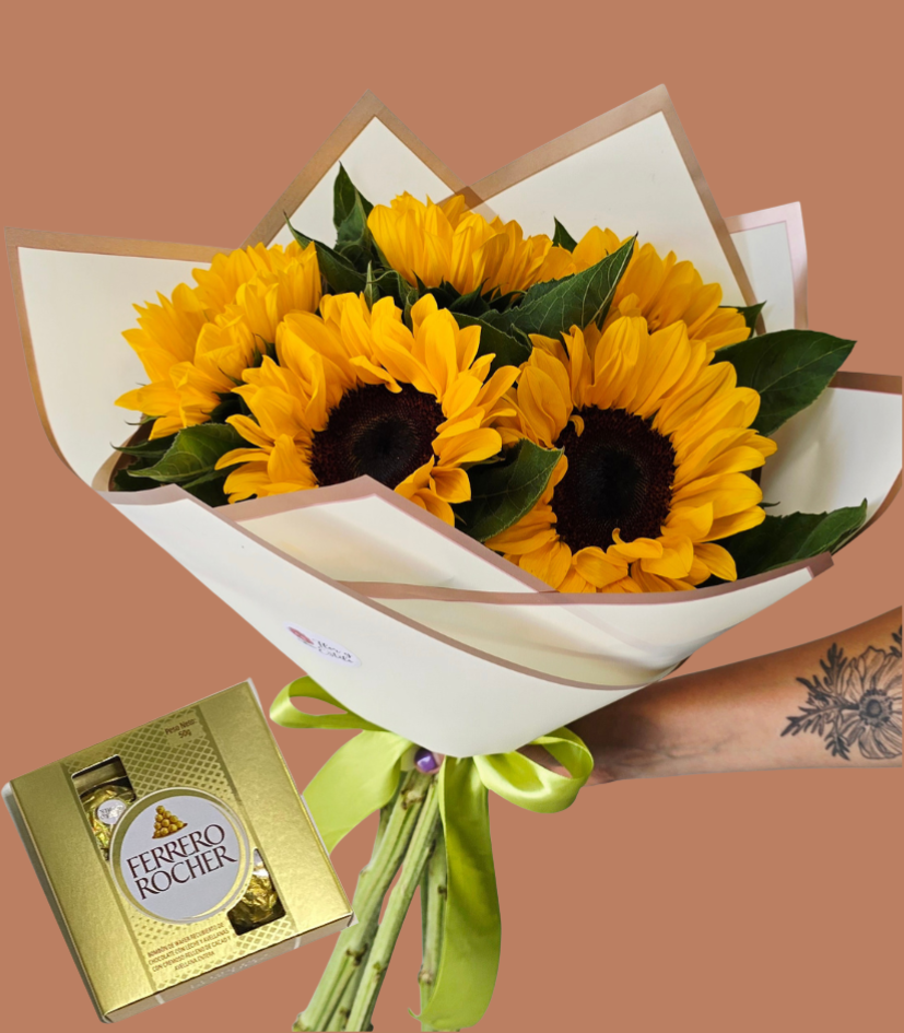 Ramo 5 girasoles + Ferrero 4. - Imagen 3